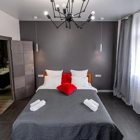 стильная квартира возле моря в аркадии Apartman Odessza