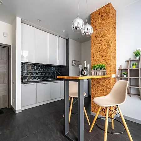 стильная квартира возле моря в аркадии Apartment